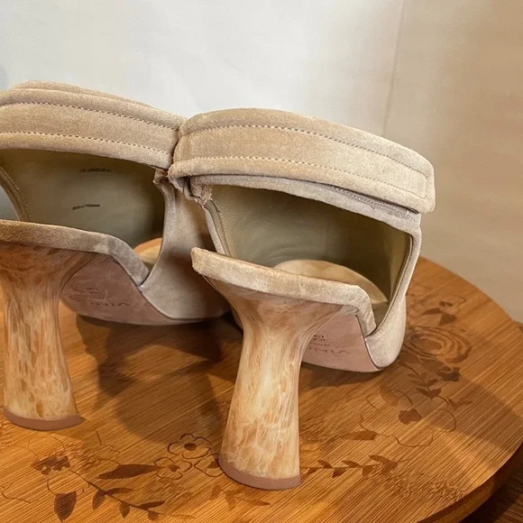 VinceQuest Suede Slingback Sandals In Dune women's size 10